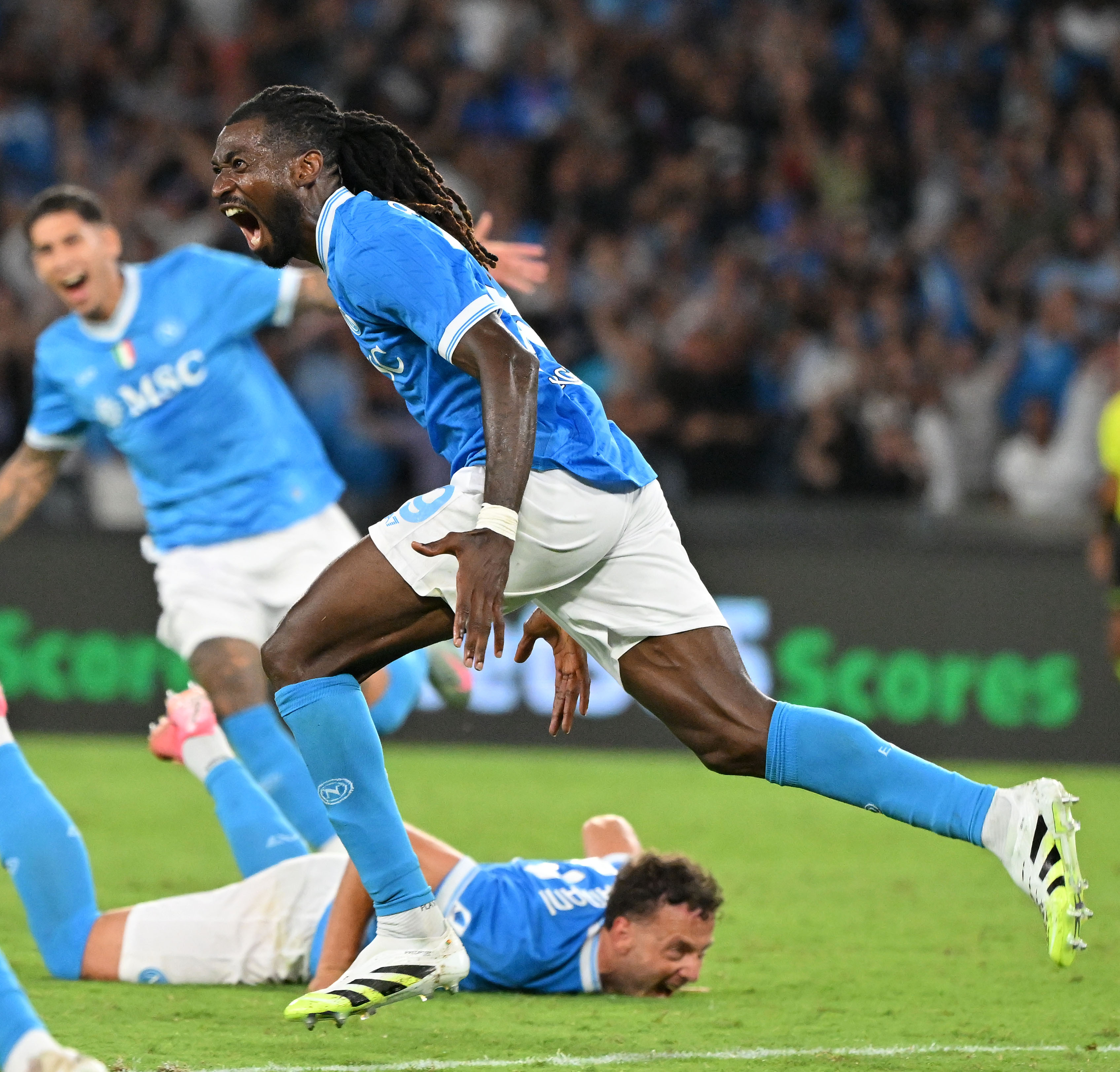 KOK娱乐_那不勒斯意甲击败博洛尼亚奥斯梅恩头球建功(意甲博洛尼亚vs那不勒斯)